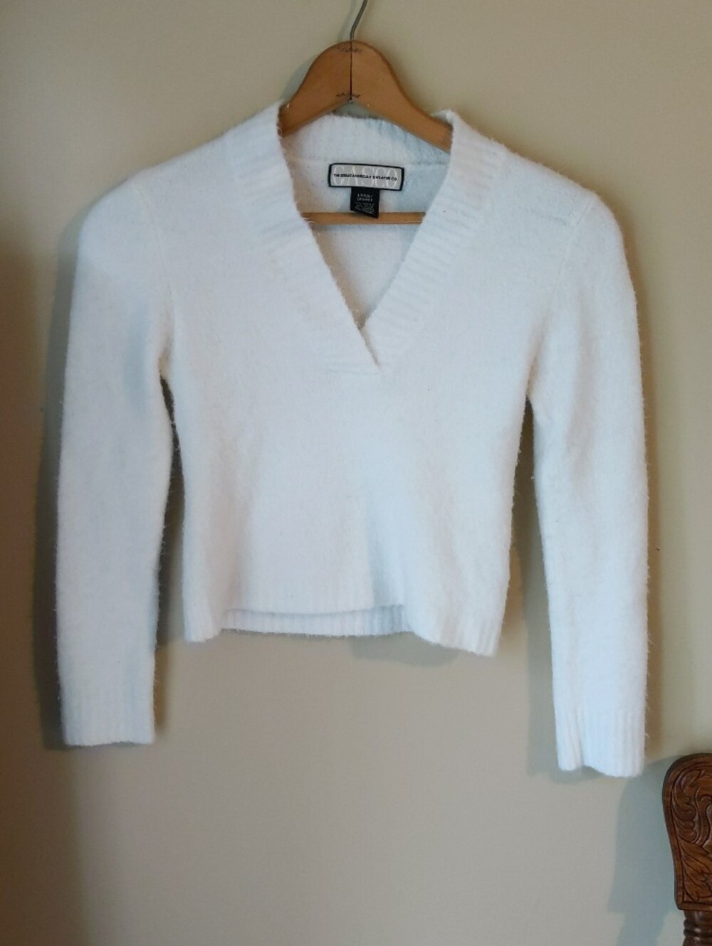 VTG Classic Cream Women's Sweater - Picture 3 of 5